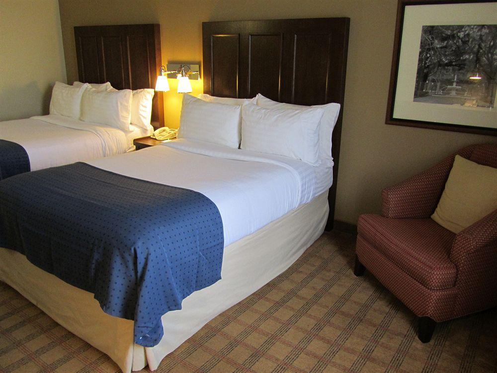 Holiday Inn Savannah Historic District By Ihg Ngoại thất bức ảnh