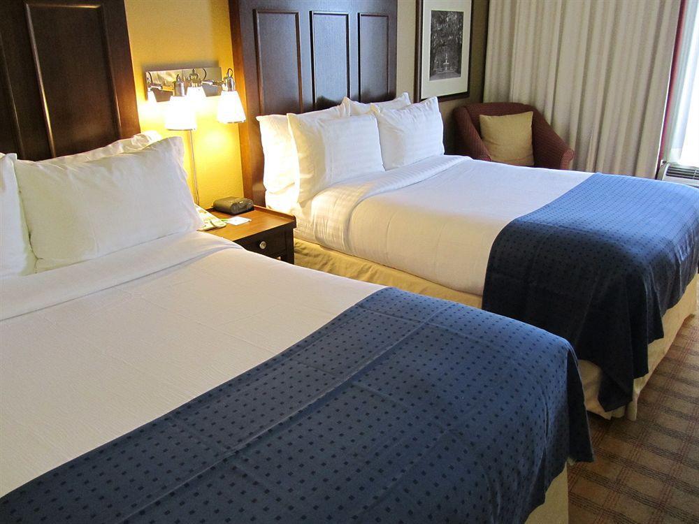 Holiday Inn Savannah Historic District By Ihg Ngoại thất bức ảnh